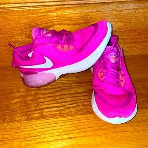Nike joyride run size 5